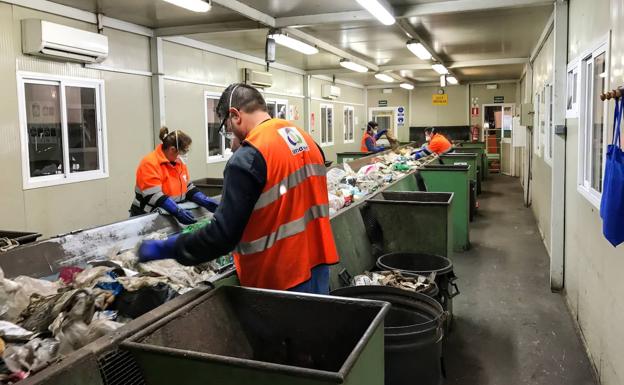 El programa Más Empleo de 'la Caixa' ha facilitado 365 contrataciones a personas en riesgo de exclusión