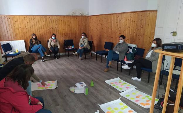 Se celebra la asamblea de inicio de curso de la Red Solidara de Profesorado