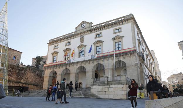 Las webs del Ayuntamiento de Cáceres se hacen accesibles a las personas con algún tipo de discapacidad