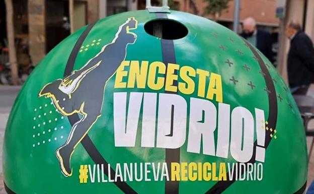 Los villanovenses reciclarán envases de vidrio para convertirlos en alimentos