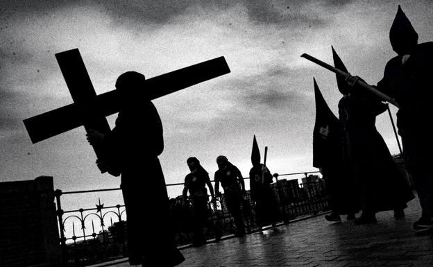 Una Semana Santa solidaria en Badajoz