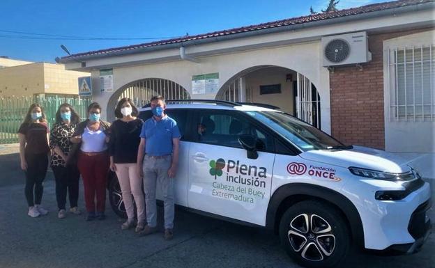 Plena inclusión Cabeza del Buey amplía su flota de vehículos