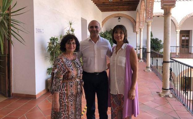 Magdalena Moriche, presidenta de Aexpainba, dará el pregón de la Feria de Zafra