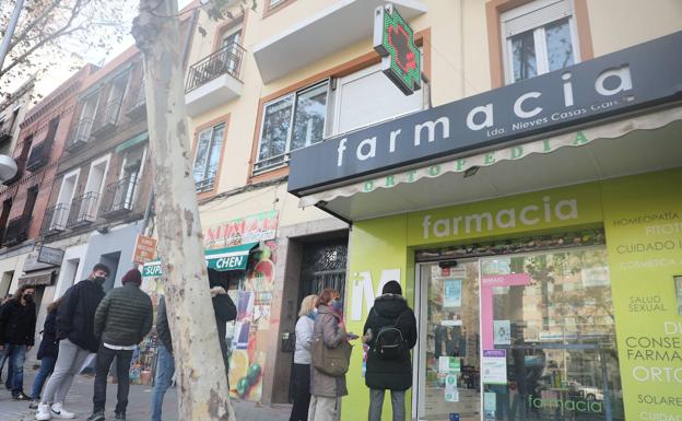 Las 380 farmacias de provincia de Badajoz serán puntos de información del Servicio Saviex de Cermi Extremadura
