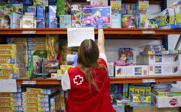 Cruz Roja Juventud en Extremadura inicia su campaña de recogida de juguetes