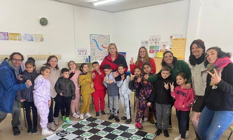 Los CEIP Santa Engracia de Badajoz y Santa Ana de Villanueva de la Vera, ganadores del concurso 'Jugamos Juntos' de CSIF