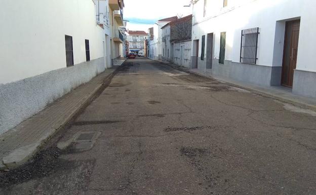 Talarrubias comienza el asfaltado de varias calles