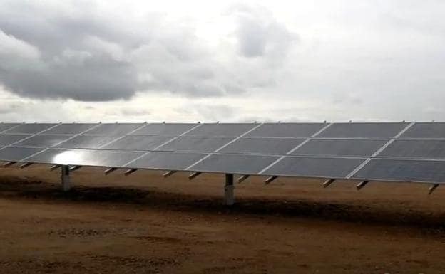 Las obras de las fotovoltaicas de Talarrubias, Logrosán y Casas de Don Pedro crean 660 empleos directos