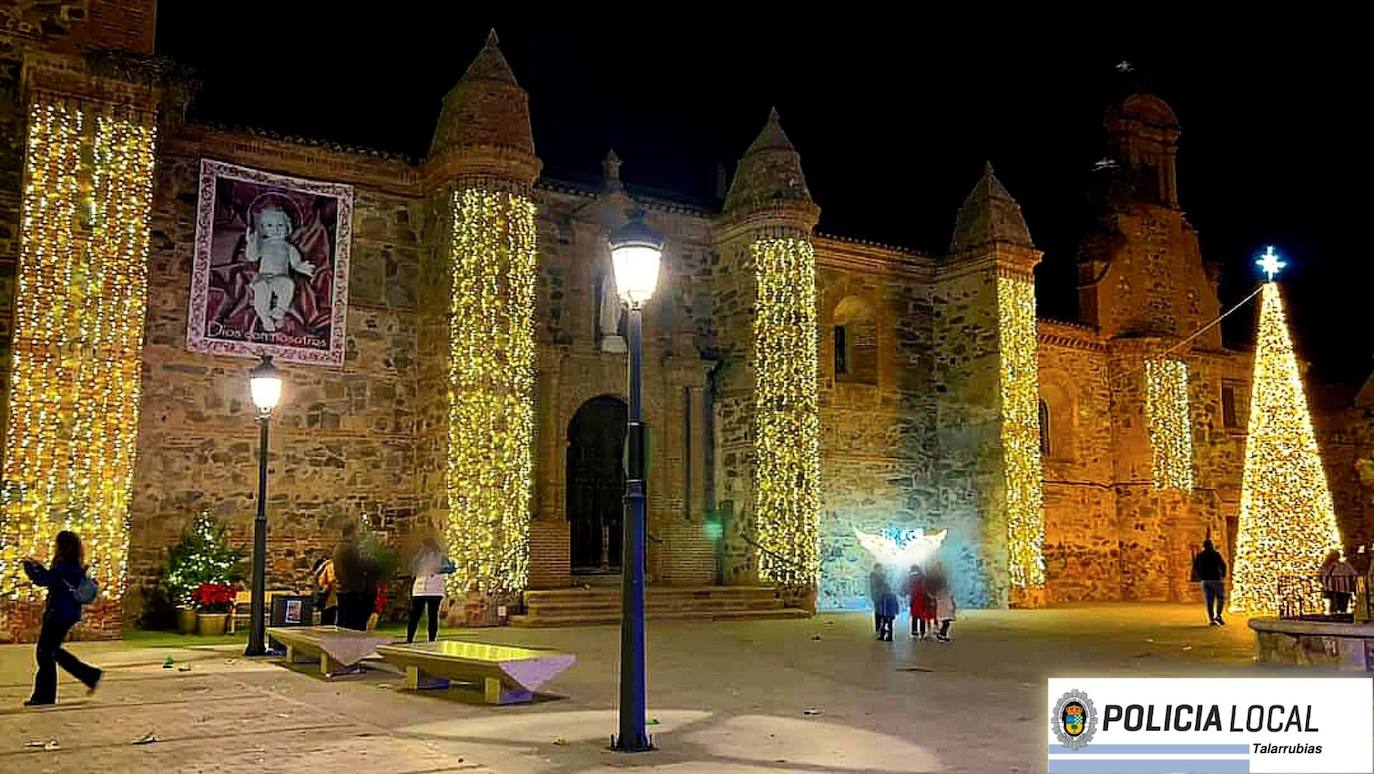 Prohibido estacionar en la plaza hasta final de Navidad