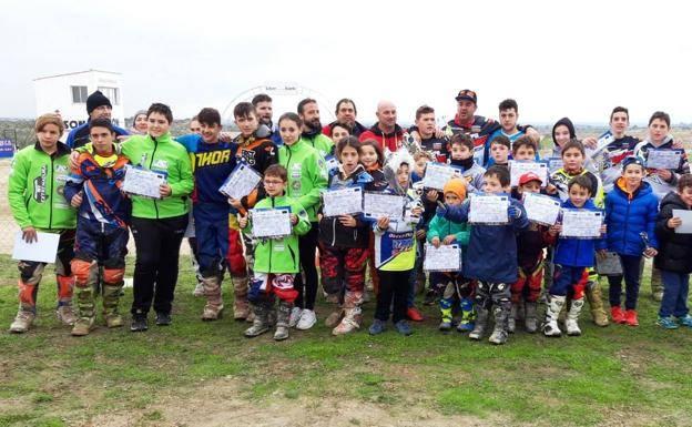Cuatro podios para la escuela off road Campo Arañuelo en Las Arenas