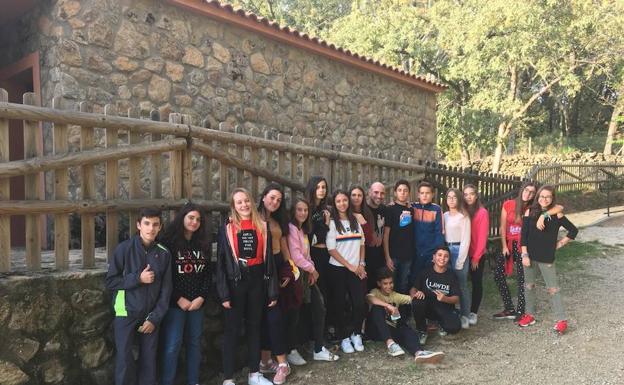 Alumnos del San Martín se forman en cultura emprendedora