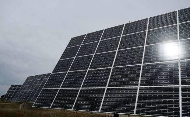 Sale a información pública el gran parque fotovoltaico en Talayuela