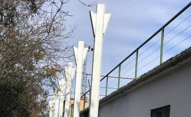 Avanza la obra de la construcción de la cubierta del graderío de la ciudad deportiva
