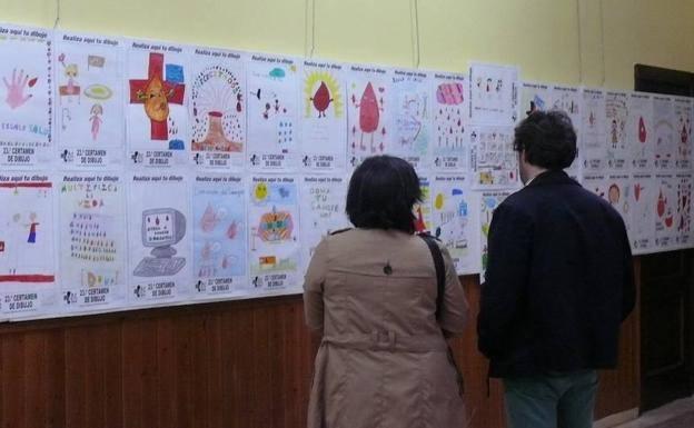 Los donantes de sangre expondrán desde el jueves en Navalmoral los dibujos del concurso infantil y juvenil
