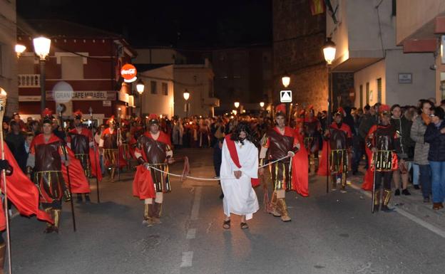 Talayuela representa de nuevo 'La Pasión' esta Semana Santa