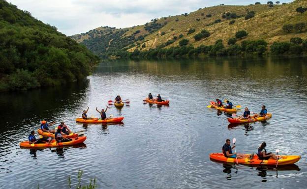 Nuevo descenso interpretado en kayak por el río Tajo