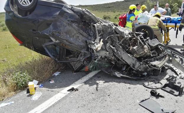 Tres personas resultan heridas en un accidente entre dos coches cerca de Jaraíz de la Vera