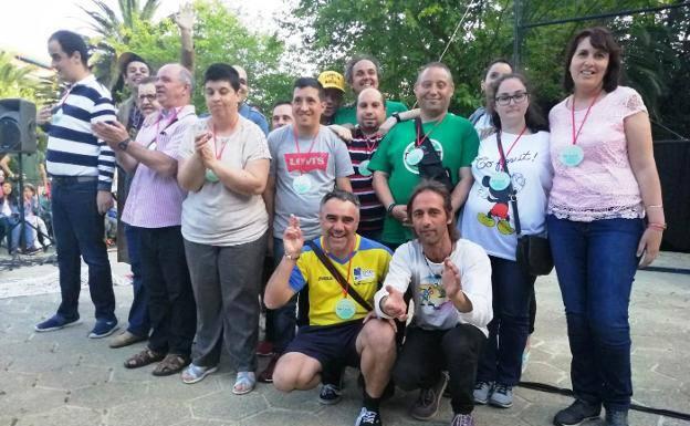 Emotiva despedida del Festival de Circo con el premio a APTO