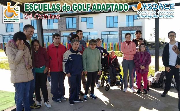 Comienza el curso de golf adaptado