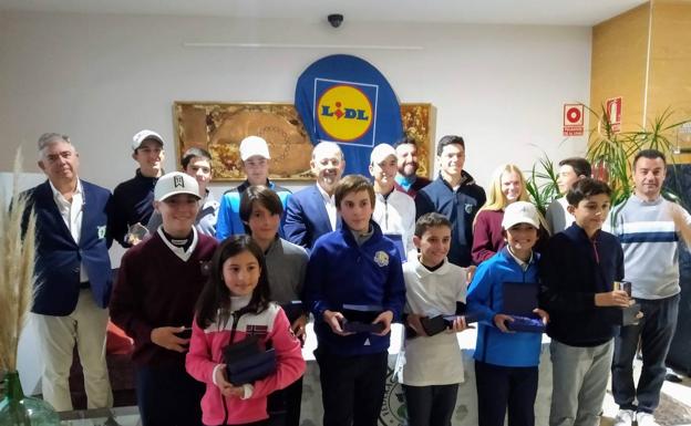 La lluvia hizo presencia en la final del ranking juvenil de golf