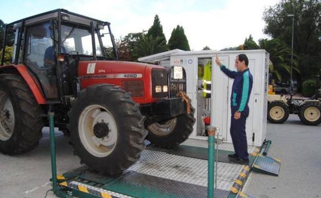 Los tractores podrán pasar la ITV el 13 de diciembre en Santa María
