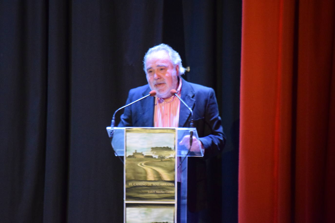 FotoGalería Presentación `El camino de Malarrama' de Luis Fernando Sánchez Cáceres