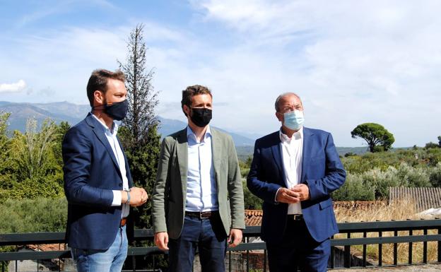 Pablo Casado se reúne con los agricultores de la zona para tratar la nueva PAC