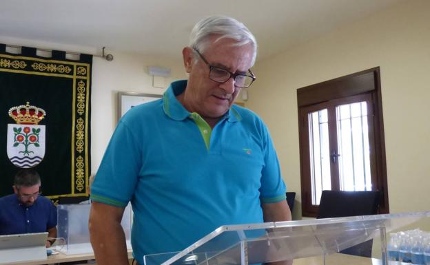 Romangordo remodela el equipo de gobierno tras el fallecimiento de Rosario Cordero