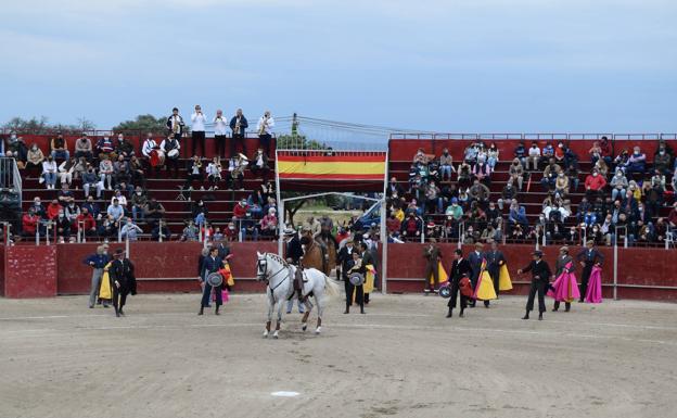 El Ayuntamiento programa diferentes actividades para los días 8 y 9 de mayo