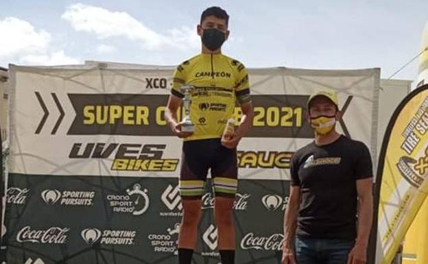 David Vizcaíno gana la Super Cup XCO en Alpedrete