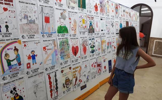 La Hermandad de Donantes expone los mejores trabajos del certamen de dibujo alusivo a la donación