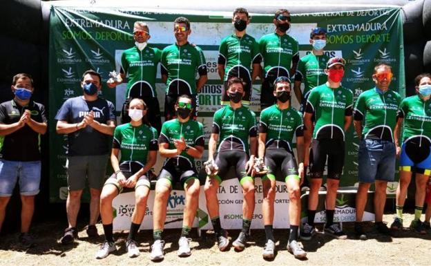 David Vizcaíno gana el Campeonato de Extremadura de XCO