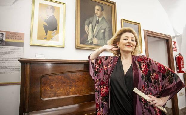 Pilar Boyero canta por Rocío Jurado en Talayuela
