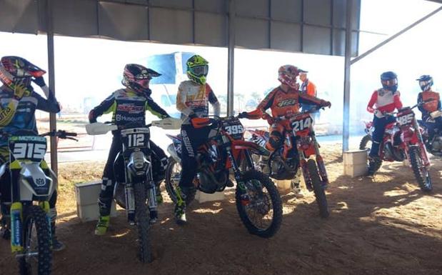 Eloy Fernández finaliza décimo tercero en el campeonato de España de Motocross