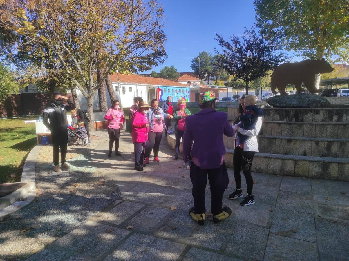 Talayuela se vuelve a teñir de rosa