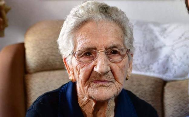 Fallece 'la abuela de Talayuela' Juana Campos a los 103 años