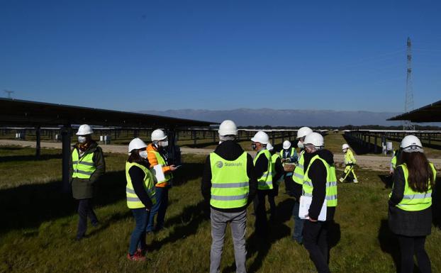 Talayuela Solar celebra su primer año en operación suministrando energía limpia a 148.000 hogares