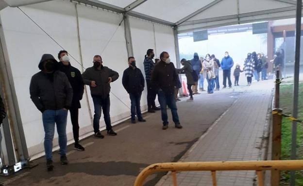 El punto covid en el hospital Campo Arañuelo cierra por las tardes
