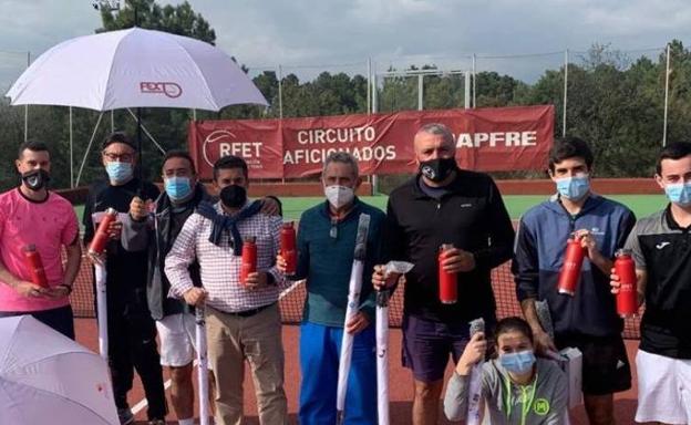 Los tenistas talayuelanos disputan este fin de semana en Coria un nuevo Torneo del Circuito de Aficionados