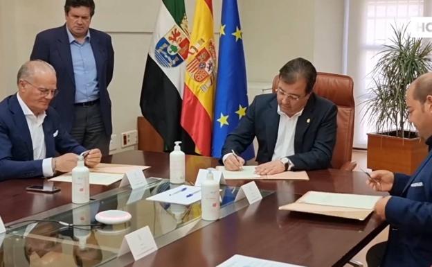 La italiana Deltafina mantiene su apuesta por la compra de tabaco extremeño por tres años