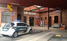 La Guardia Civil sorprende in fraganti a un hombre cuando intentaba robar en la estación de autobuses de Navalmoral