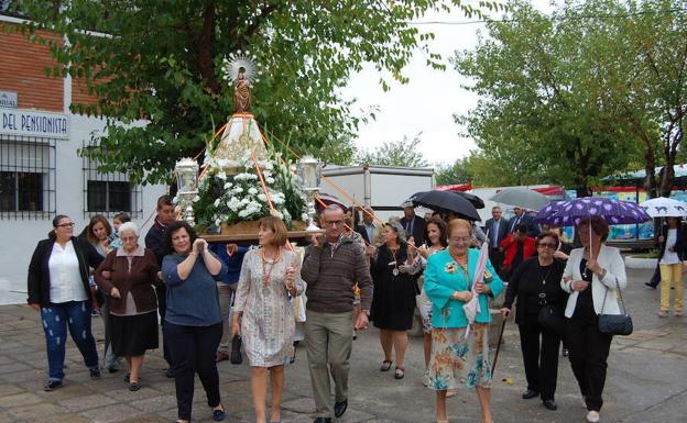 Santa María disfruta de la última jornada de las fiestas de la Virgen del Pilar