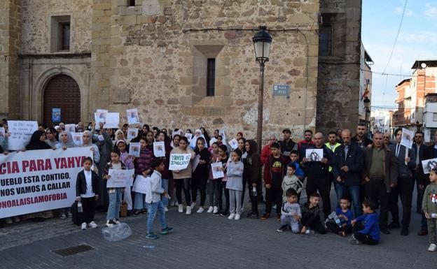 La comunidad islámica de Talayuela vuelve a exigir «justicia» para su líder expulsado a Marruecos