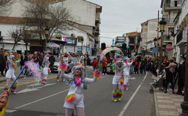 Continúa abierto el plazo para participar en el concurso de carrozas y comparsas del Carnaval de Talayuela