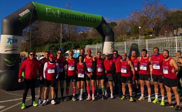 Jorge Campos logra el tercer puesto en el Medio Maratón de Plasencia