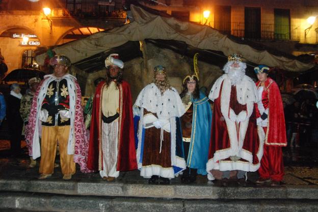 La cabalgata de Reyes contará con 8 carrozas y 300 participantes