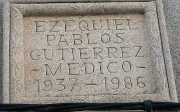 Alberto Casero se opone a que se cambie el nombre de la calle de Ezequiel Pablos