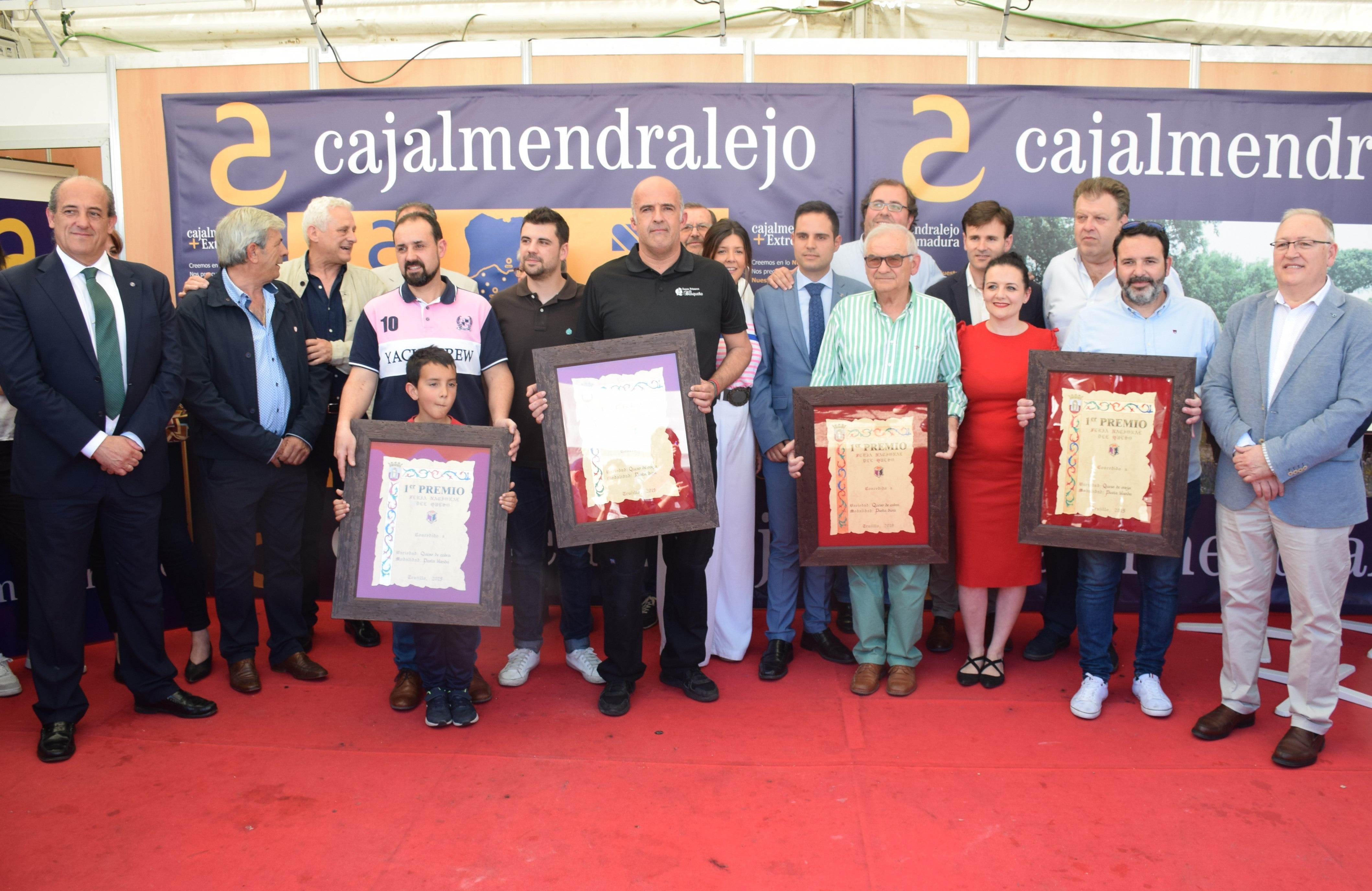 Tres quesos extremeños y uno andaluz, ganadores de la Feria del Queso de Trujillo