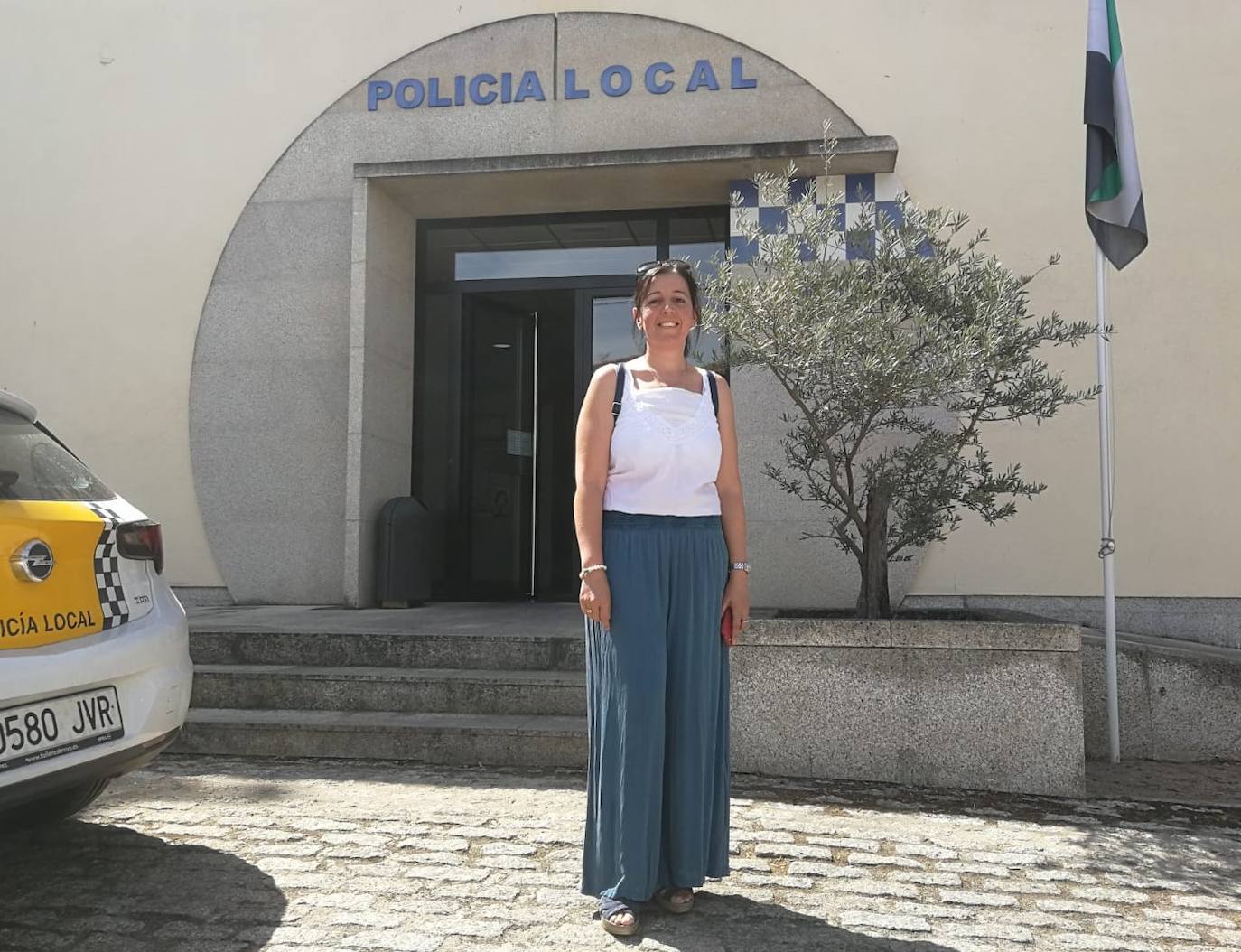 Una mujer devuelve un sobre con 1.000 euros que encontró en la calle