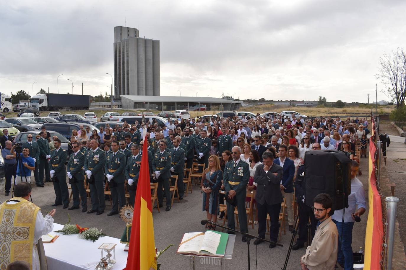 La Guardia Civil celebra el día de su Patrona, arropada por numerosas personas